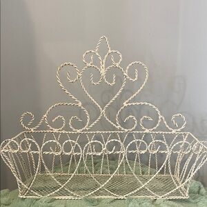 Elegant Cream Wire Basket